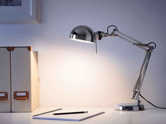 Noleggio lampada da ufficio regolabile - NoleggioDesign